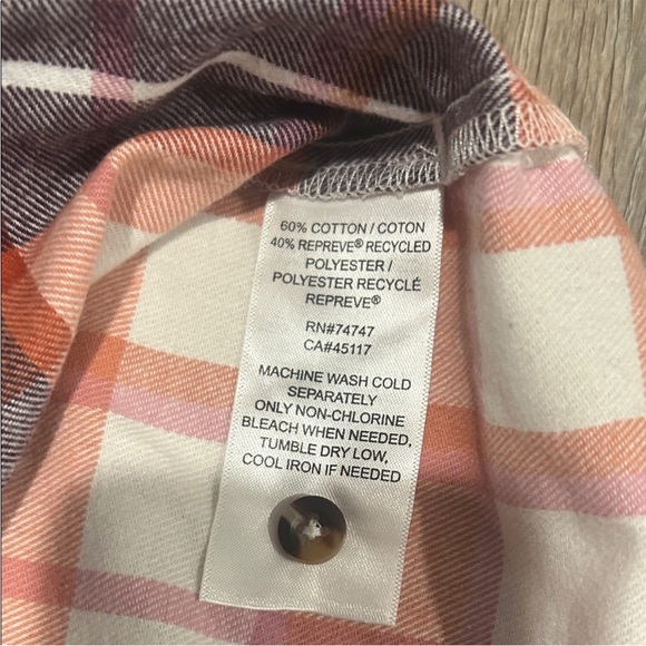 NWT Natural Reflections Vibrant Plaid Button Down Shirt Size L - Picture 8 of 8